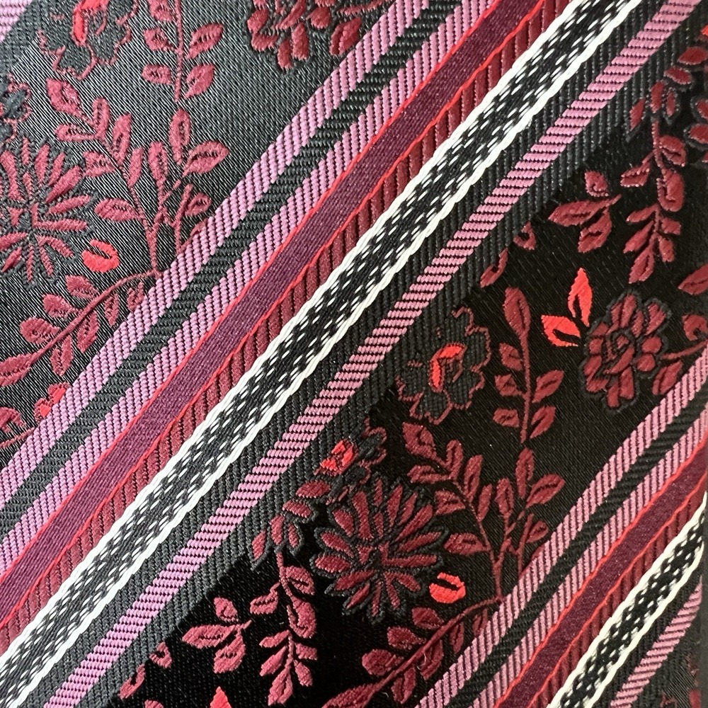 Vintage Pierre Pacha Men's Necktie Floral Print Burgundy NWT Preppy Formal - Picture 4 of 4